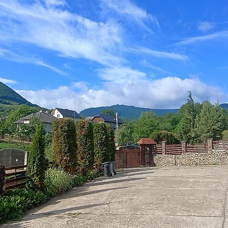 Pensiunea In Poiana Glod (Maramures) Exterior foto