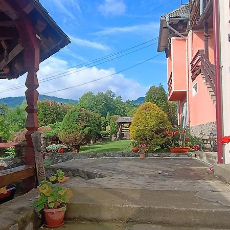 Pensiunea In Poiana Glod (Maramures) Exterior foto